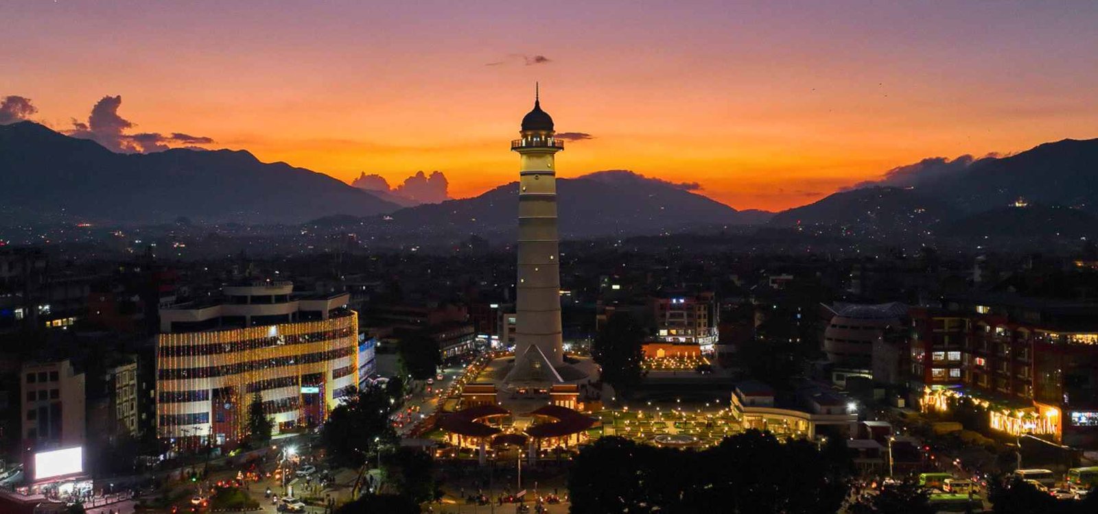 ダラハラ・ビムセン塔